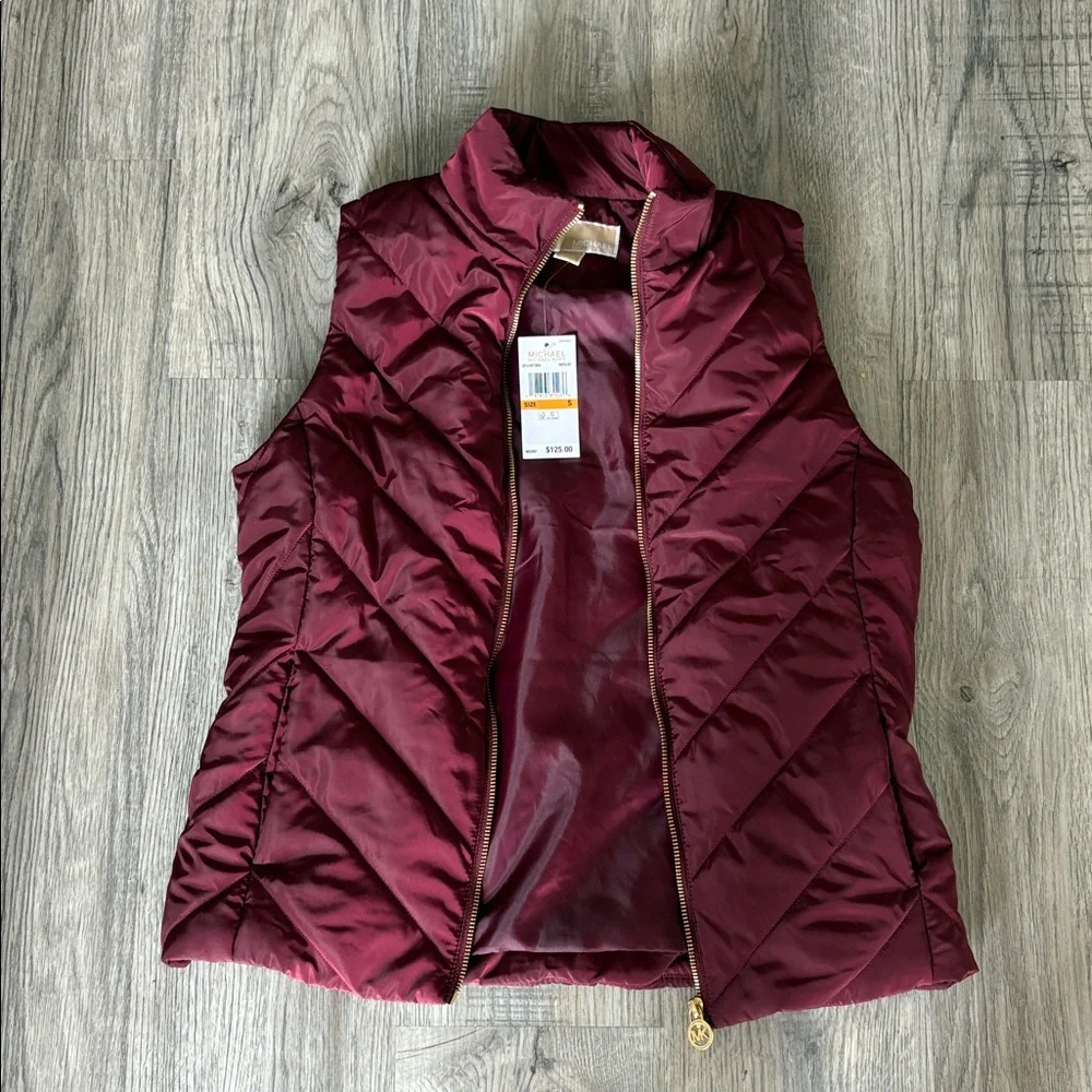Michael Kors Dark Ruby Quilted Puffer Vest Gold Zip Size Small NWT
